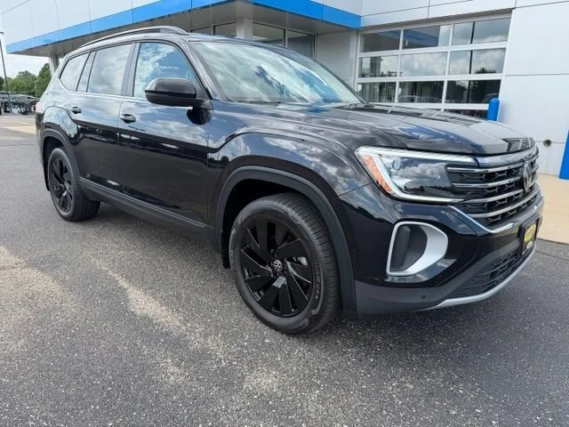 2024 Volkswagen Atlas SE w/Tech