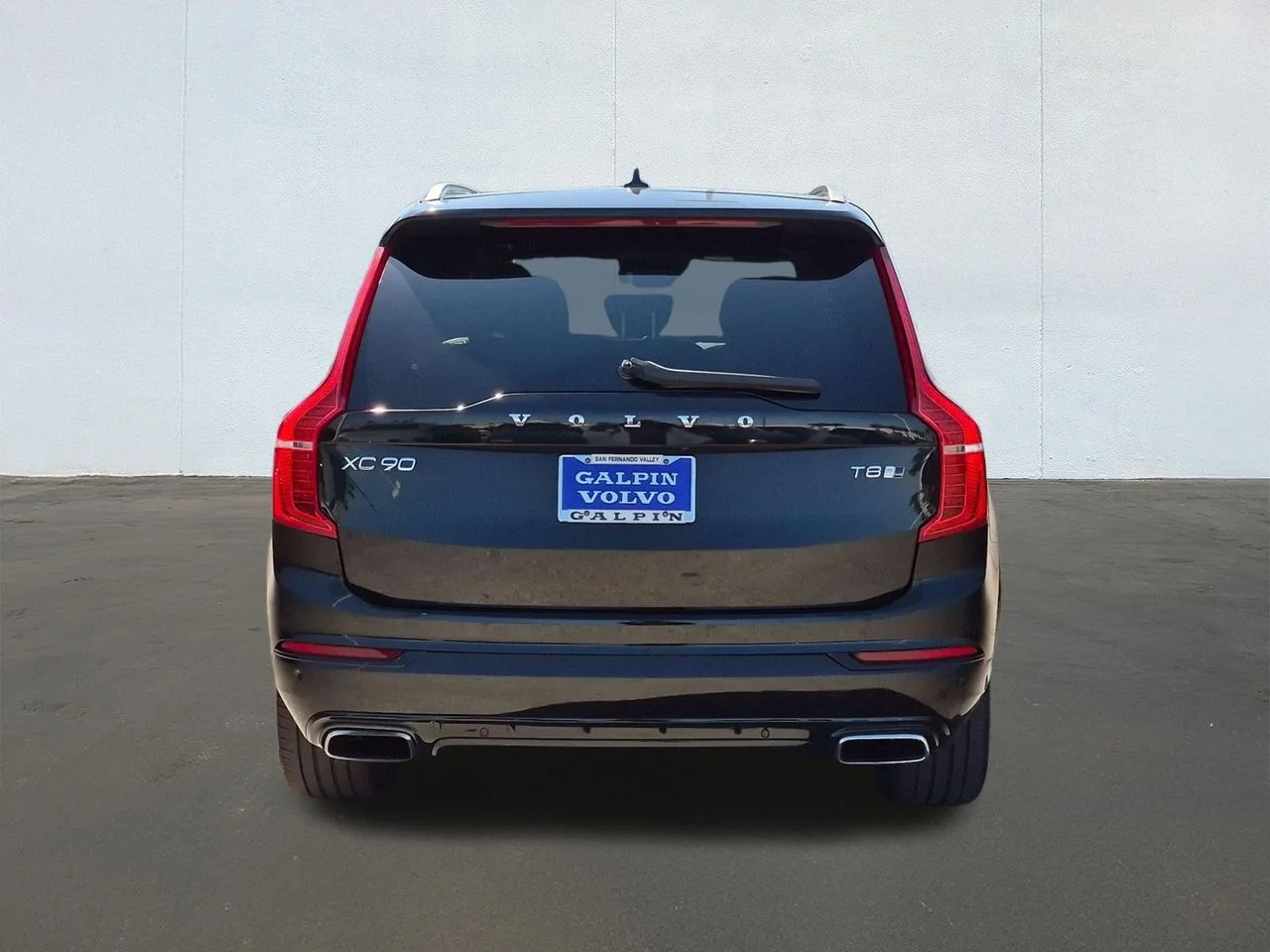 Used 2019 Onyx Black Volvo T8 R-Design image 6
