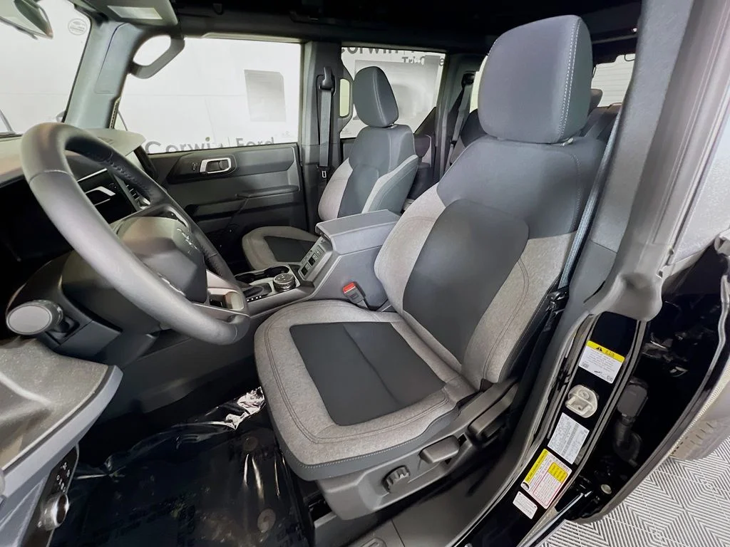 New 2026 Shadow Black Ford Big Bend image 25