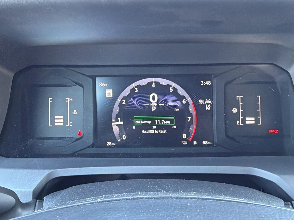 2026 Toyota Tacoma SR5 - Photo 13