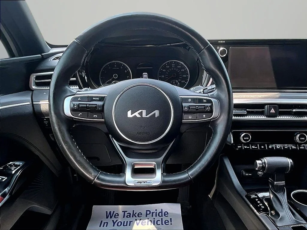 Used 2024 Gray Kia GT-Line image 5