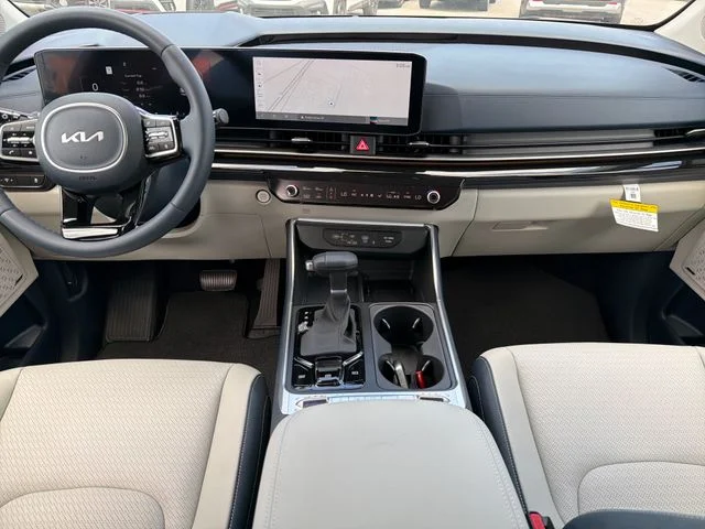 New 2026 Ceramic Silver Kia SX Prestige image 9
