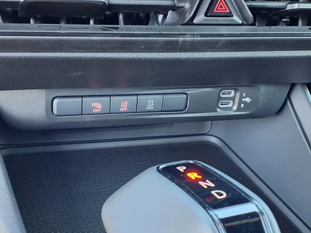 2025 Dodge Charger Daytona R/T - Photo 10