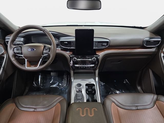 Used 2023 White Ford King Ranch image 10