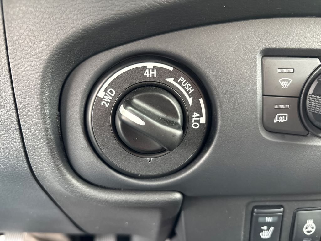 Used 2023 Beige Nissan PRO-4X image 36