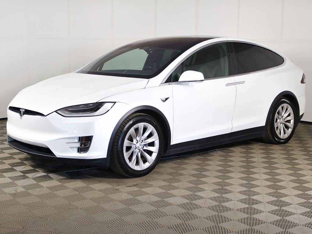 Used 2020 White Tesla Long Range image 10