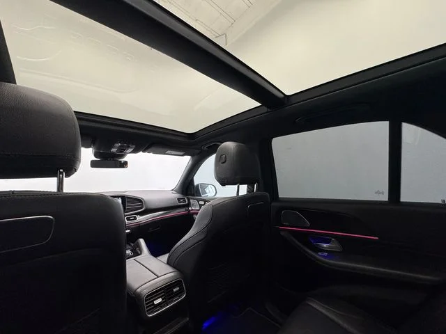 Used 2020 Black Mercedes-Benz GLE 350 image 40