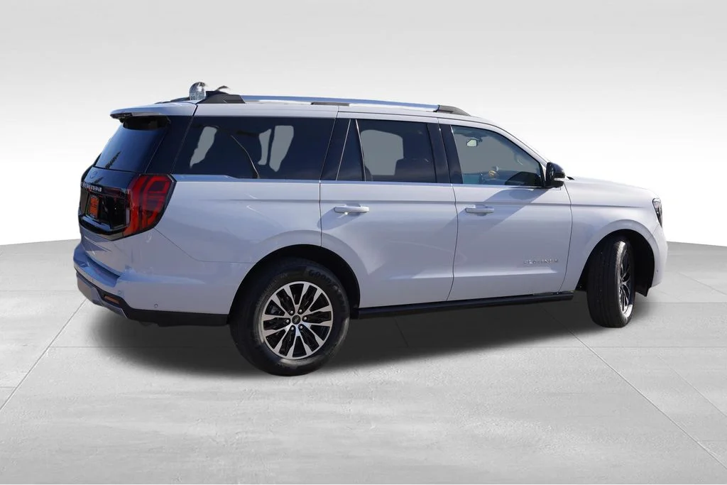 Certified Used 2025 Space Silver Ford Platinum image 4