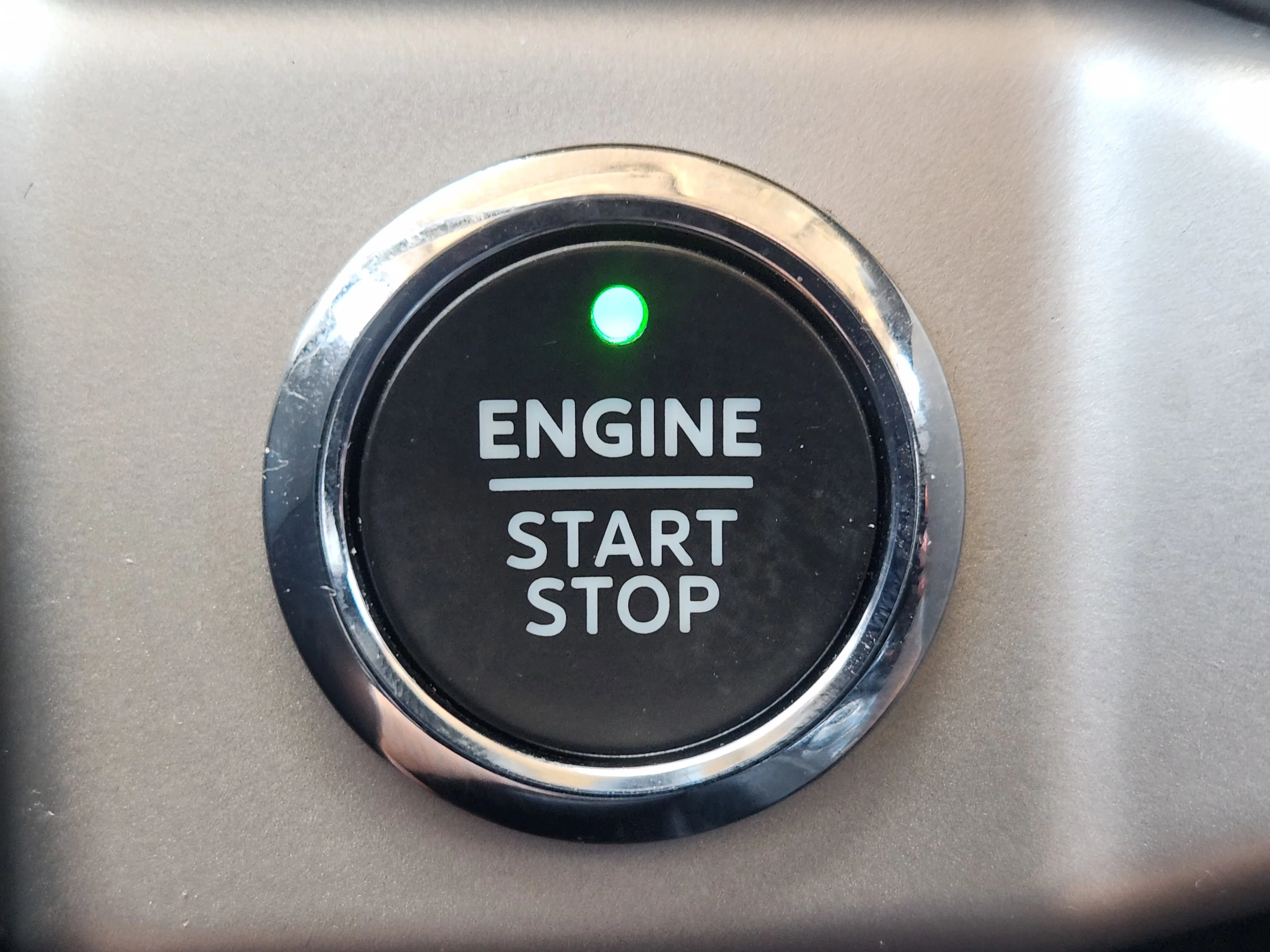 Used 2022 Silver Ford XLT image 21