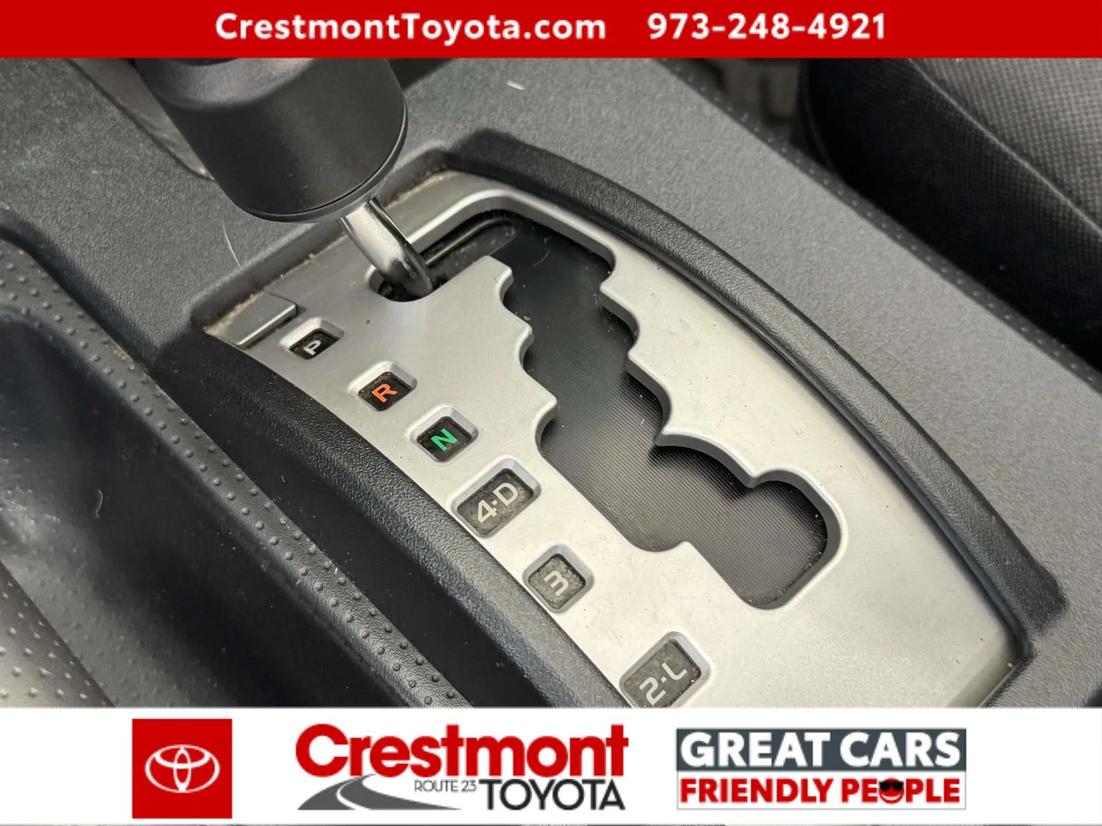 Used 2008 White/Titanium Metallic Toyota  image 26