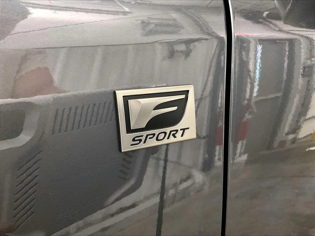 Used 2025 Gray Lexus 500h F SPORT Performance image 11