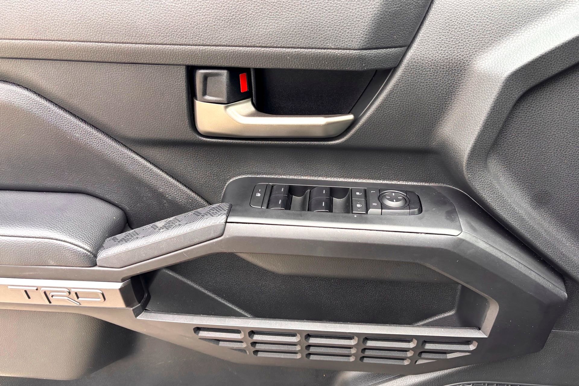 2024 Toyota Tacoma TRD Sport - Photo 24