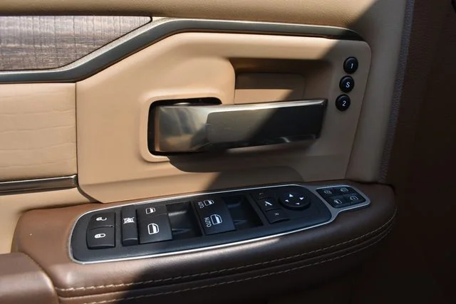 2024 RAM Ram 2500 Pickup Laramie Longhorn - Photo 30