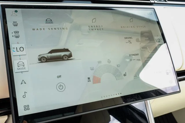 New 2026 White Land Rover SE image 38