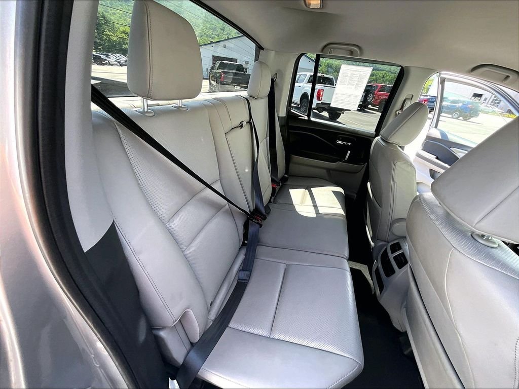 Used 2018 Gray Honda RTL-T image 16