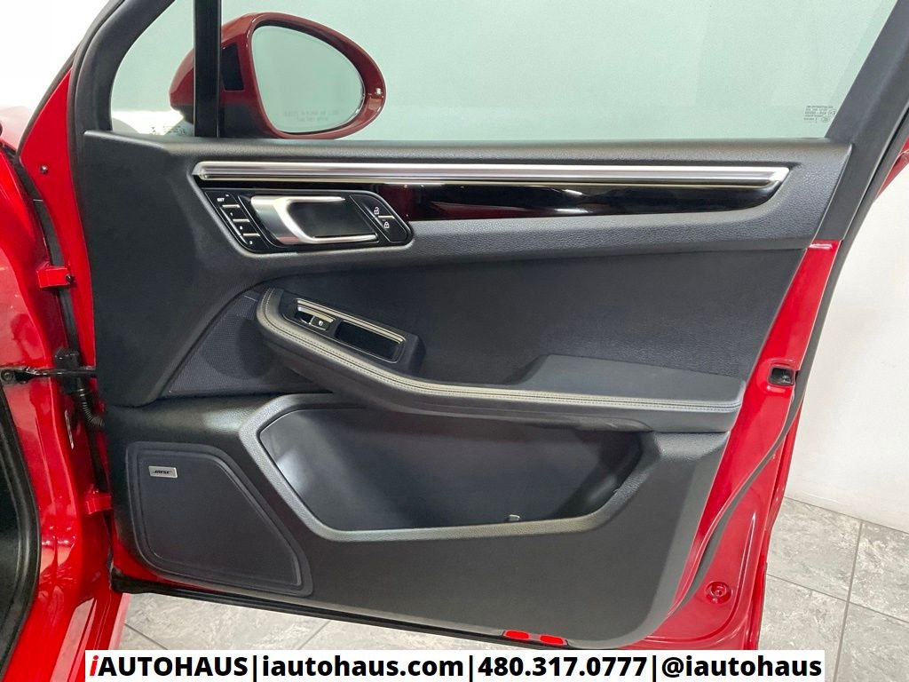 2021 Porsche Macan S - Photo 36