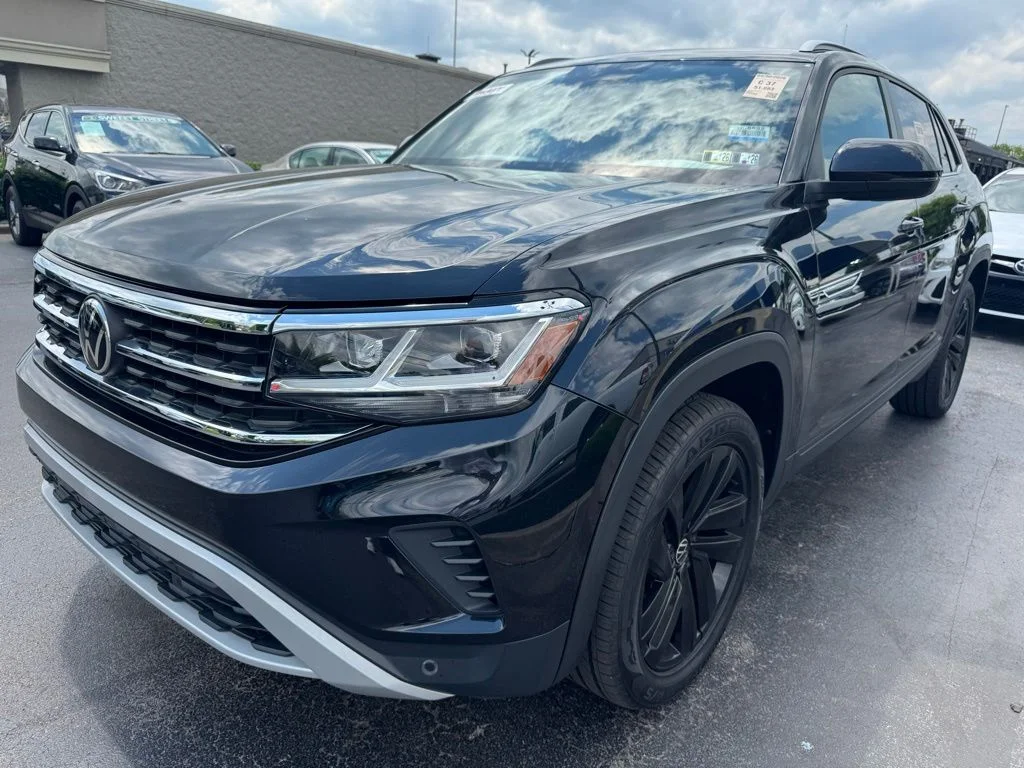 2021 Volkswagen Atlas Cross Sport SE w/Tech