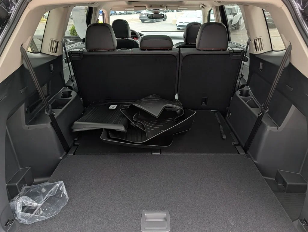 New 2026 Black Volkswagen 2.0T Peak Edition image 15
