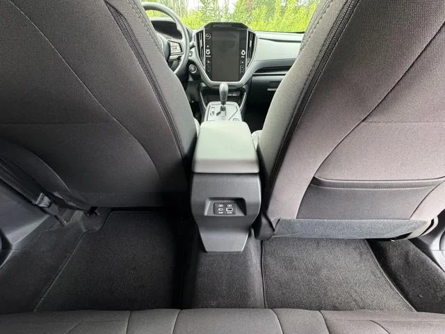 New 2026 MAGNETITE GRAY PEARL Subaru Premium image 30