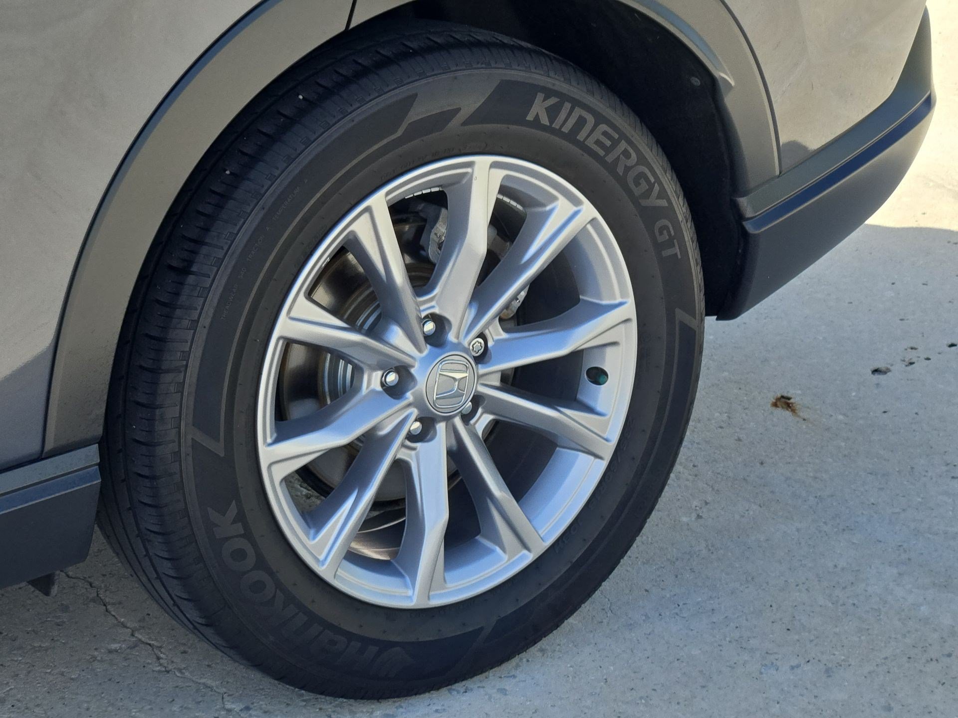 Certified Used 2025 Meteorite Gray Metallic Honda EX image 10