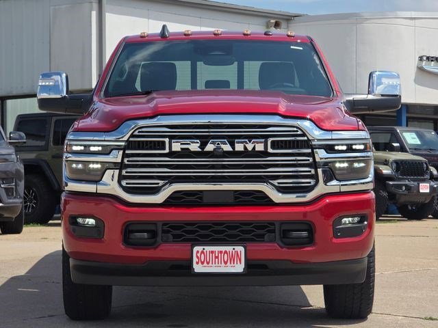 New 2026 Molten Red Pearl-Coat Exterior Paint RAM Laramie image 2