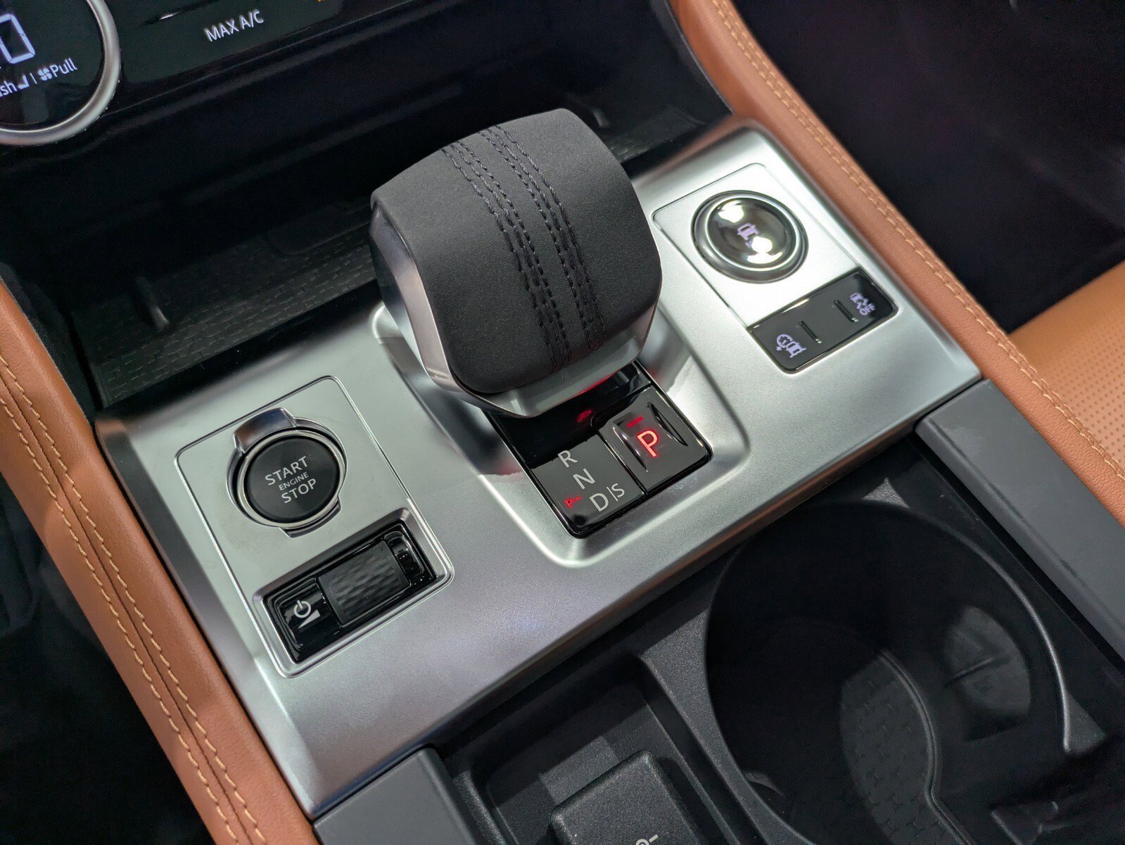 2026 Jaguar F-Pace R-Dynamic S - Photo 19