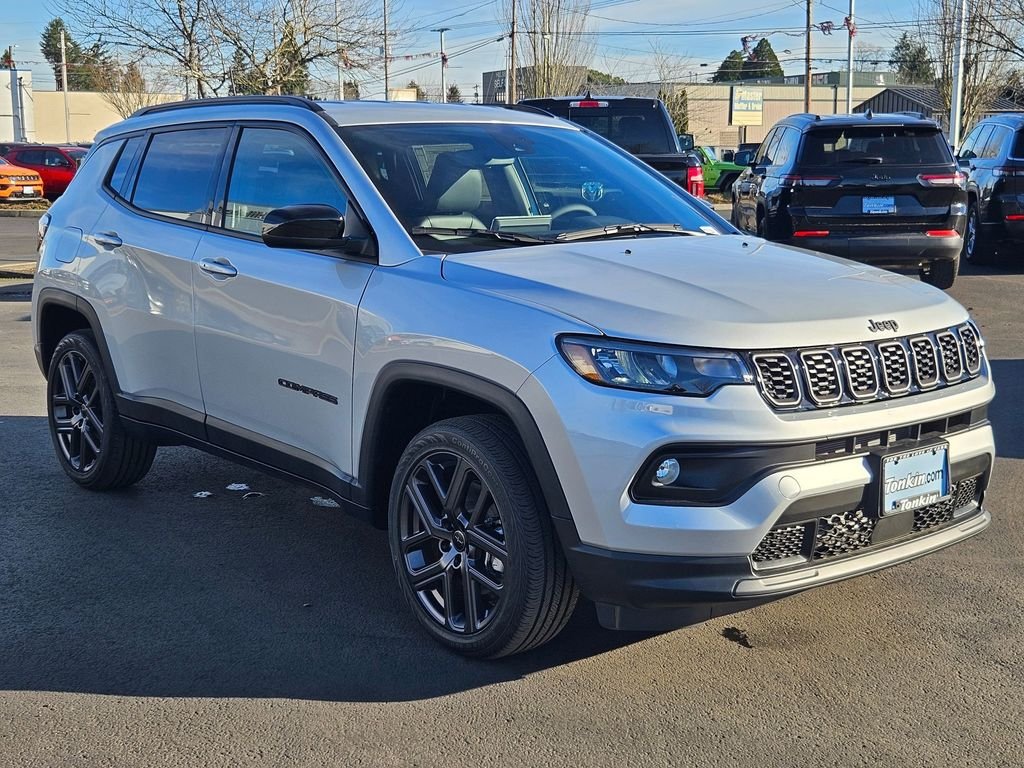 New 2026 Silver Zynith Metallic Clearcoat Jeep Latitude image 8