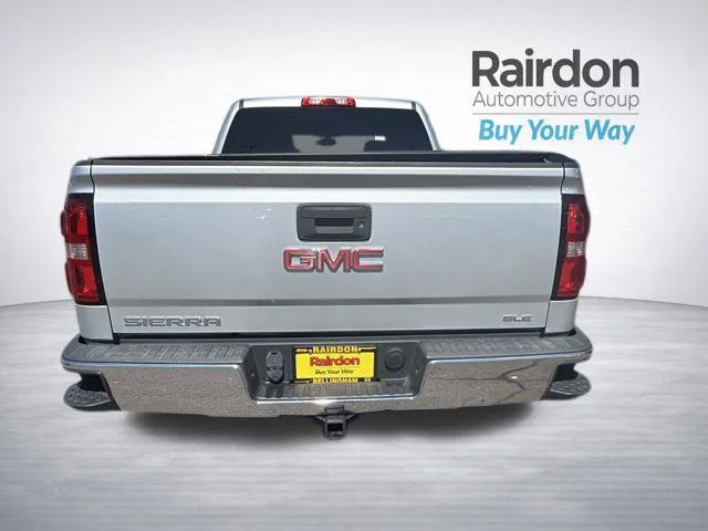 Used 2018 Quicksilver Metallic GMC SLE image 6