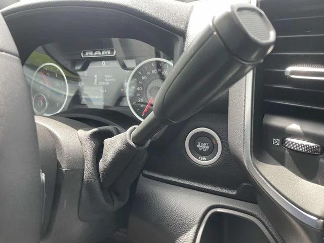 2025 RAM 2500 Big Horn - Photo 17