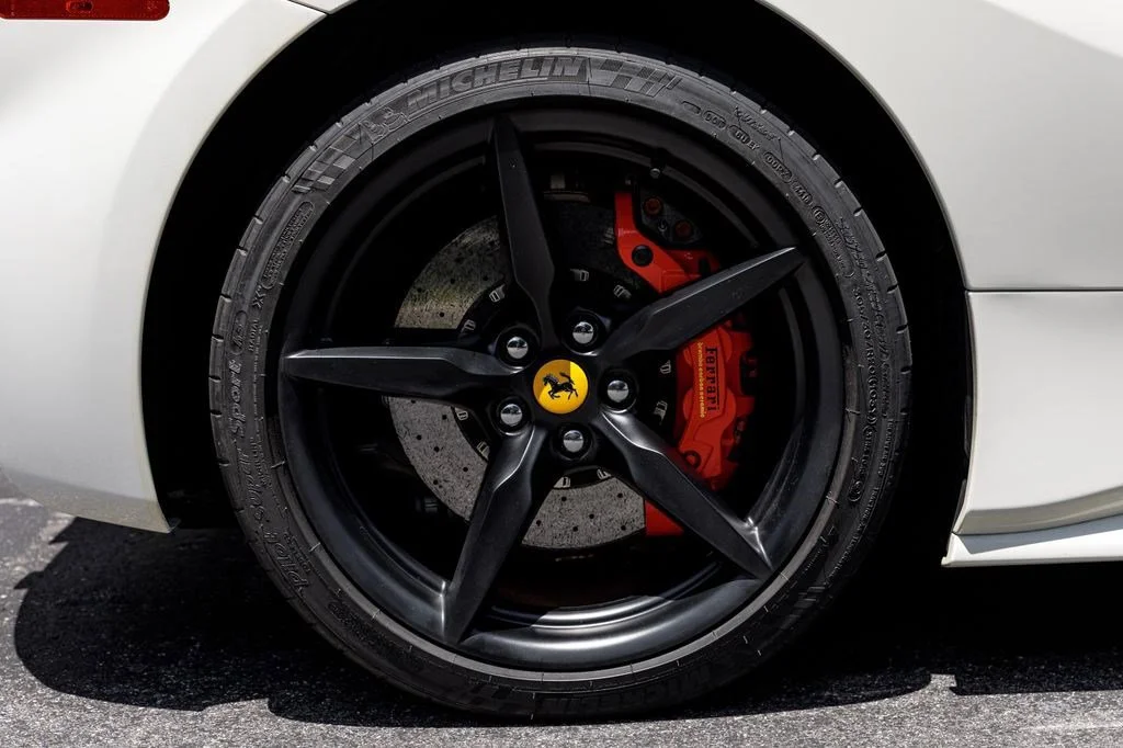 Used 2019 Bianco Avus Ferrari  image 37
