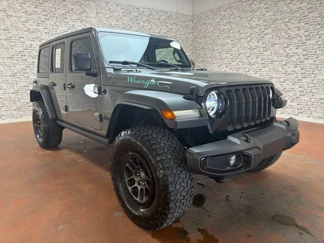 Used 2023 Sting-Gray Clearcoat Jeep Sport image 7