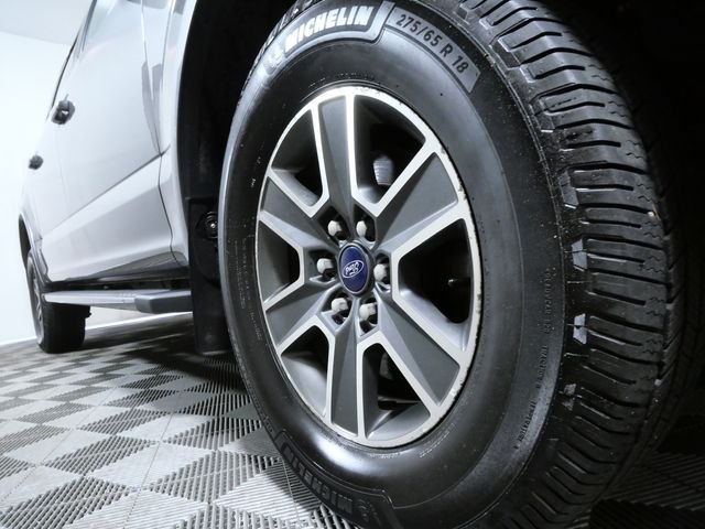 Used 2015  Ford XLT image 2
