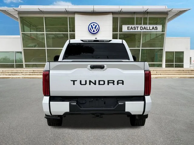 Used 2025 White Toyota SR5 image 4