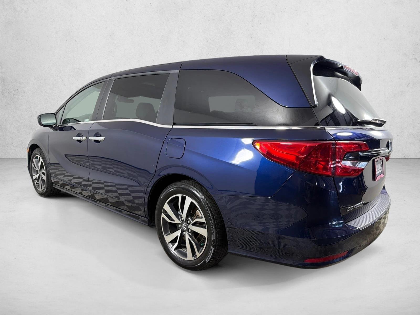 Used 2022 Black Honda Touring image 7