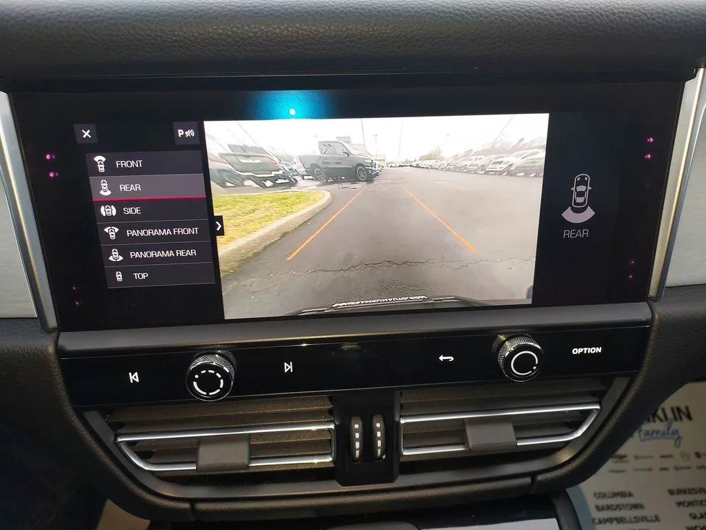 Used 2022 Black Porsche Base image 23