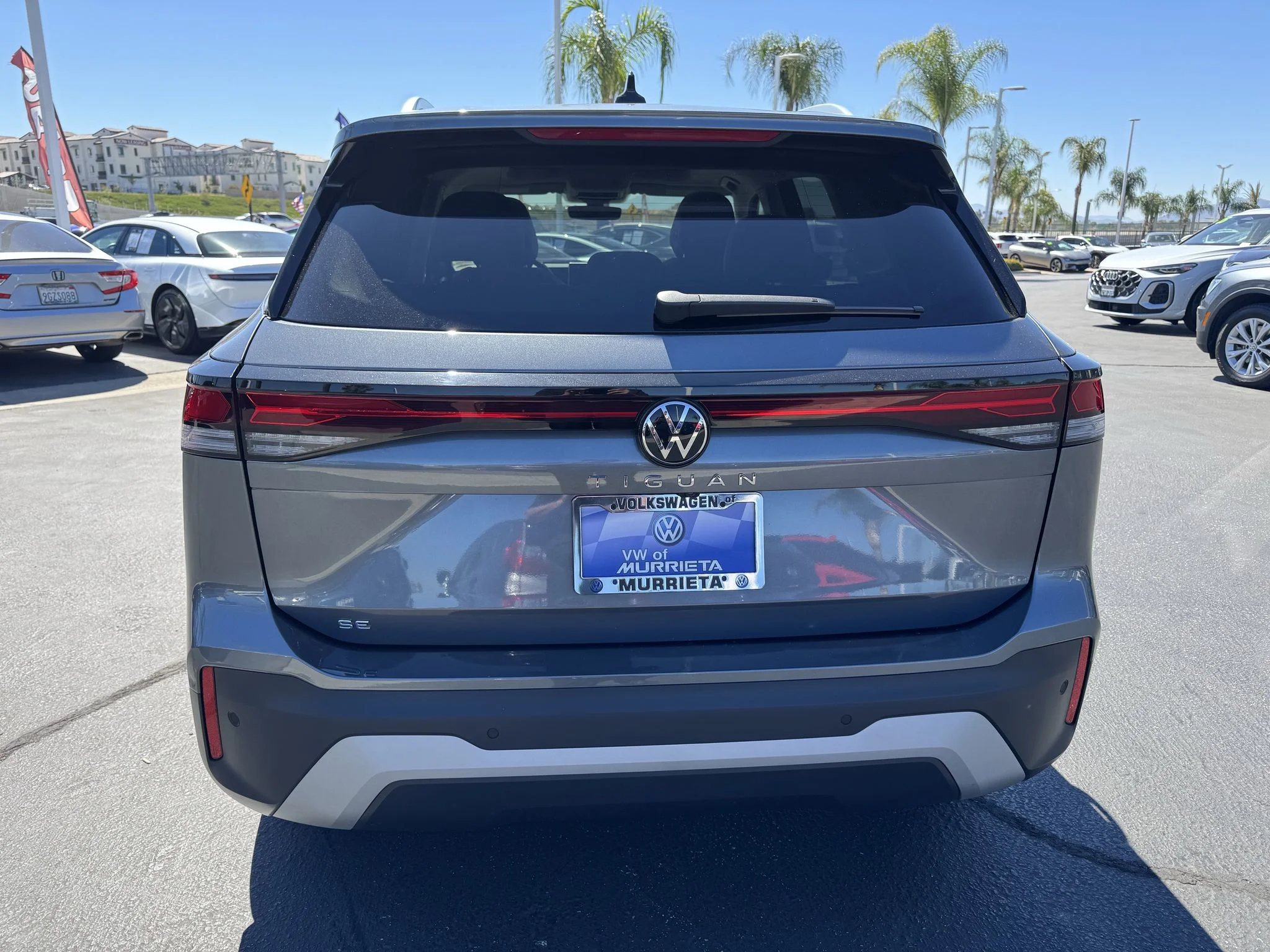 Used 2026 Platinum Gray Metallic Volkswagen SE image 7