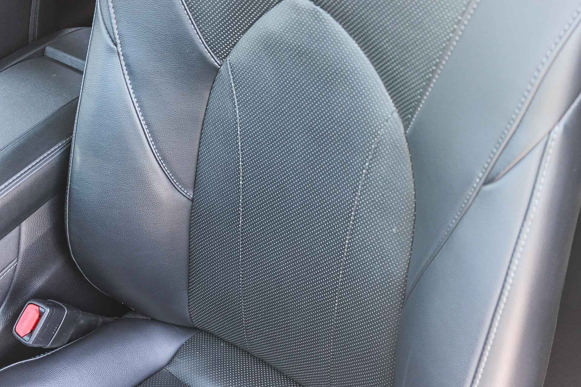 Used 2023 Wind Chill Pearl Toyota Limited image 23