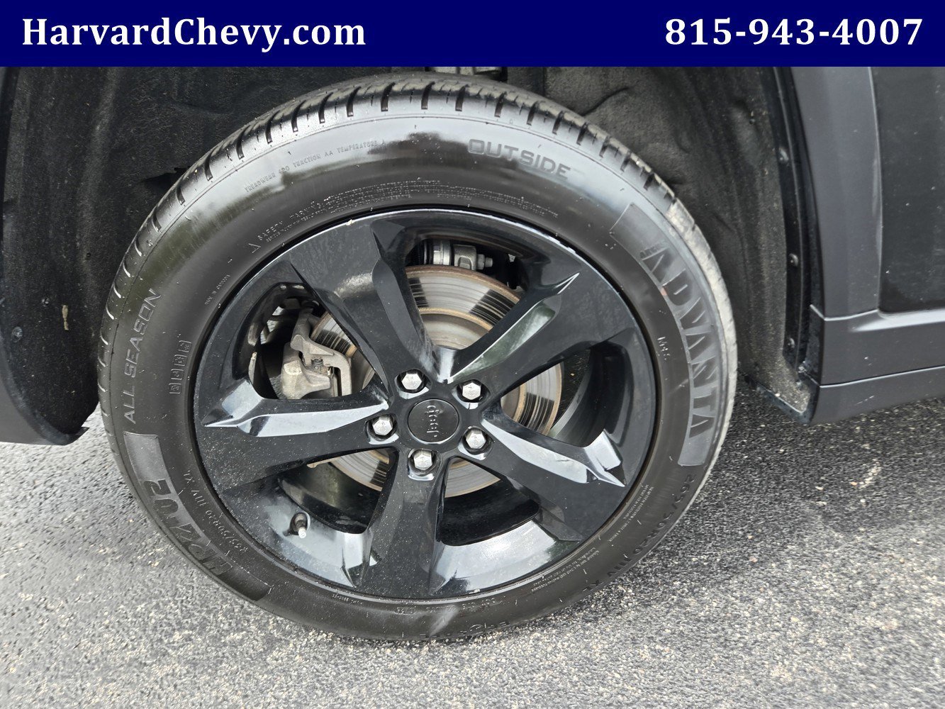 Used 2023 Black Jeep Altitude 4x4 image 42