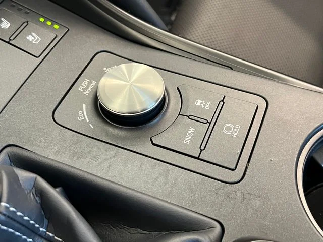 Used 2025 Ultra White Lexus 350 F SPORT image 31