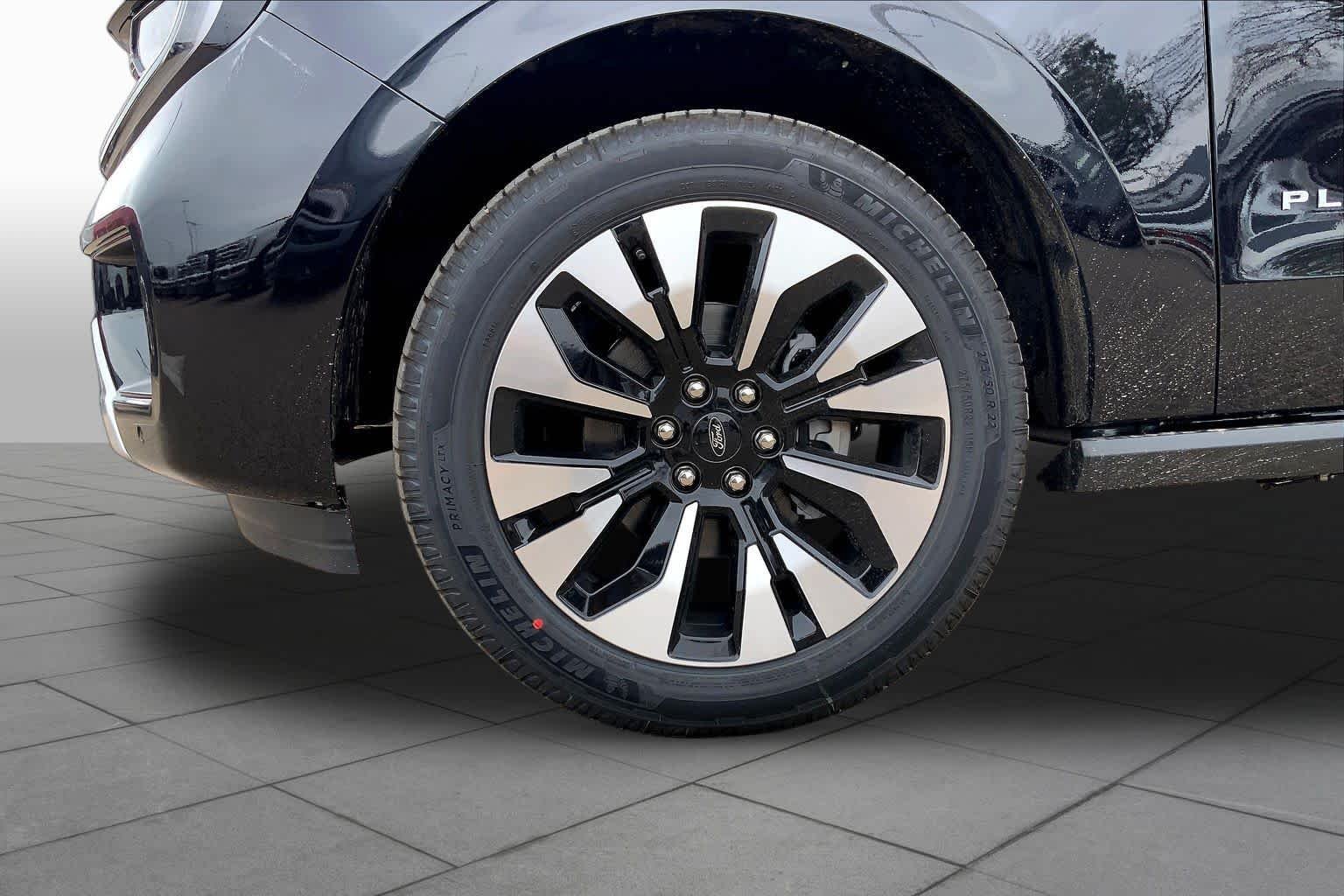 New 2026 Agate Black Metallic Ford Platinum® image 11