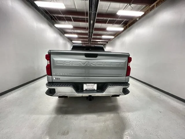 2023 Chevrolet Silverado 1500 LT - Photo 7