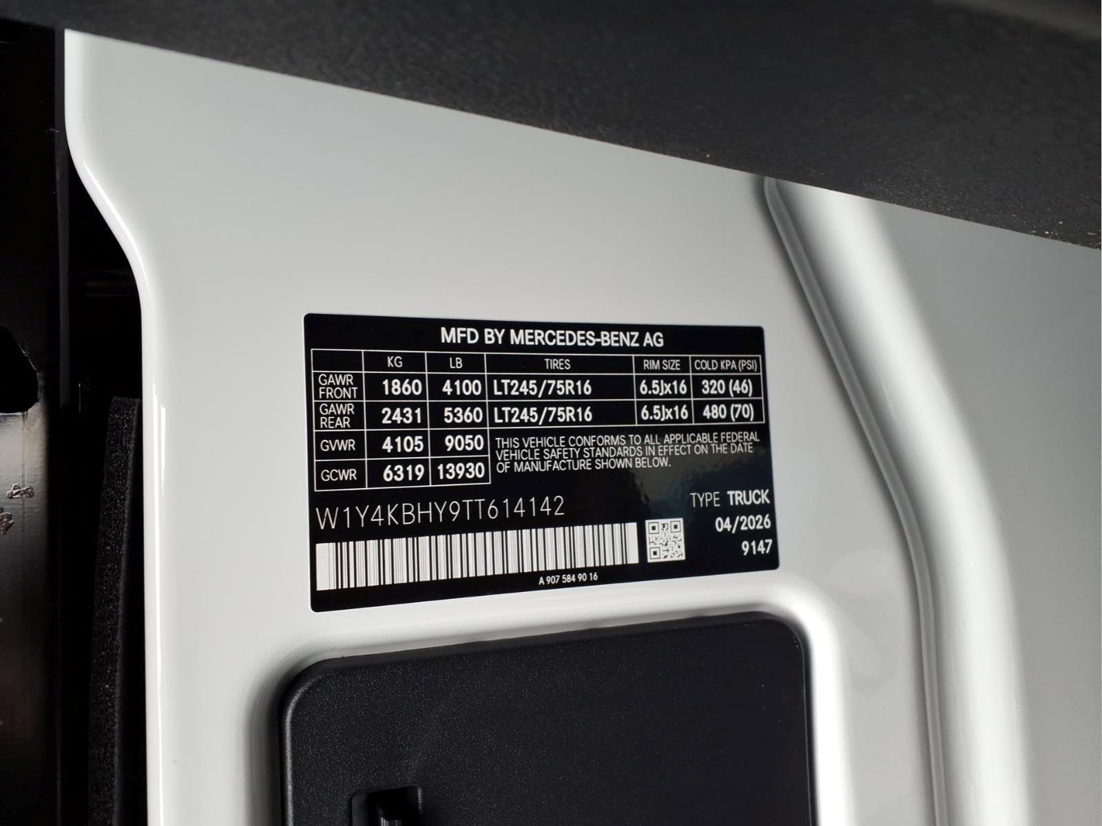 New 2026 Arctic White Mercedes-Benz  image 36
