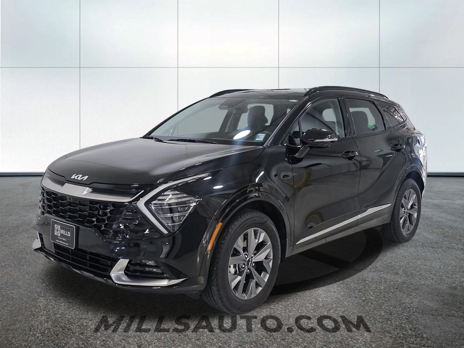 Used 2025 Kia Sportage SX Prestige Hybrid with VIN KNDPXCDG7S7211256 for sale in Willmar, Minnesota