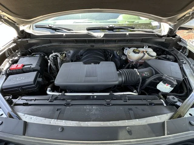 Used 2023 Gray Chevrolet Z71 image 32