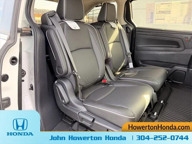 New 2026 White Honda Touring image 9