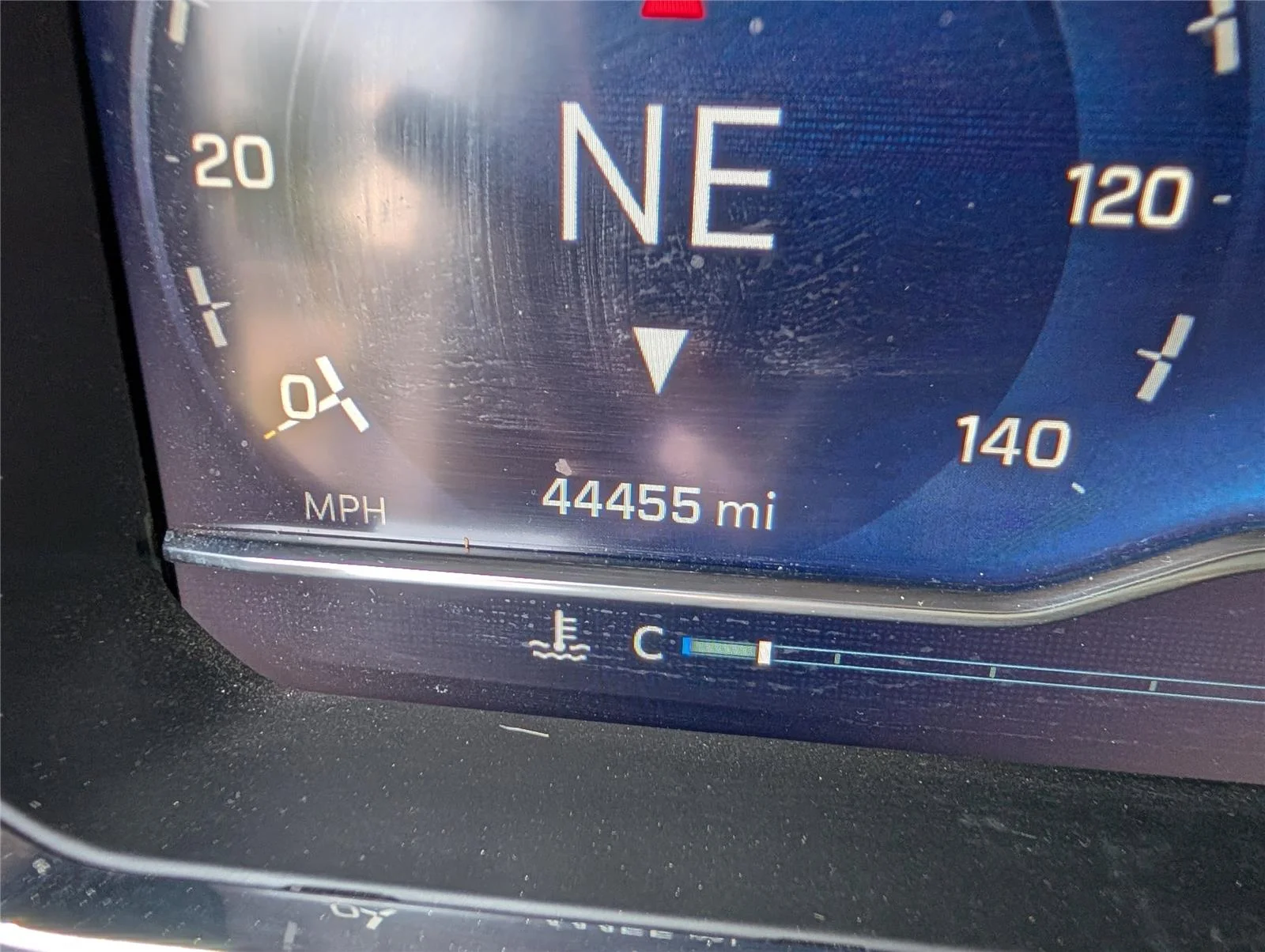 Used 2024 Summit White Chevrolet LT image 27