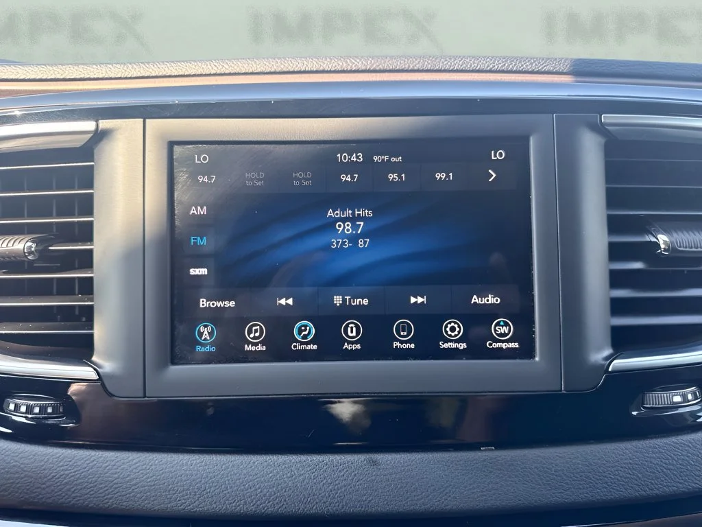 Used 2019 Gray Chrysler Touring Plus image 15