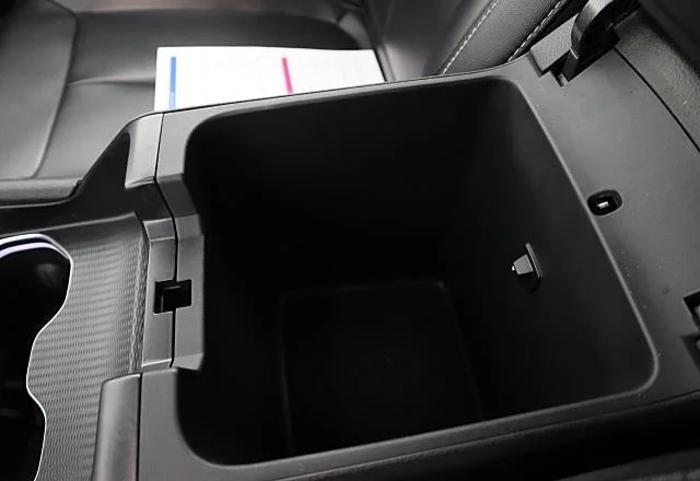 Used 2024 Velvet Red Pearlcoat Jeep BASE image 39