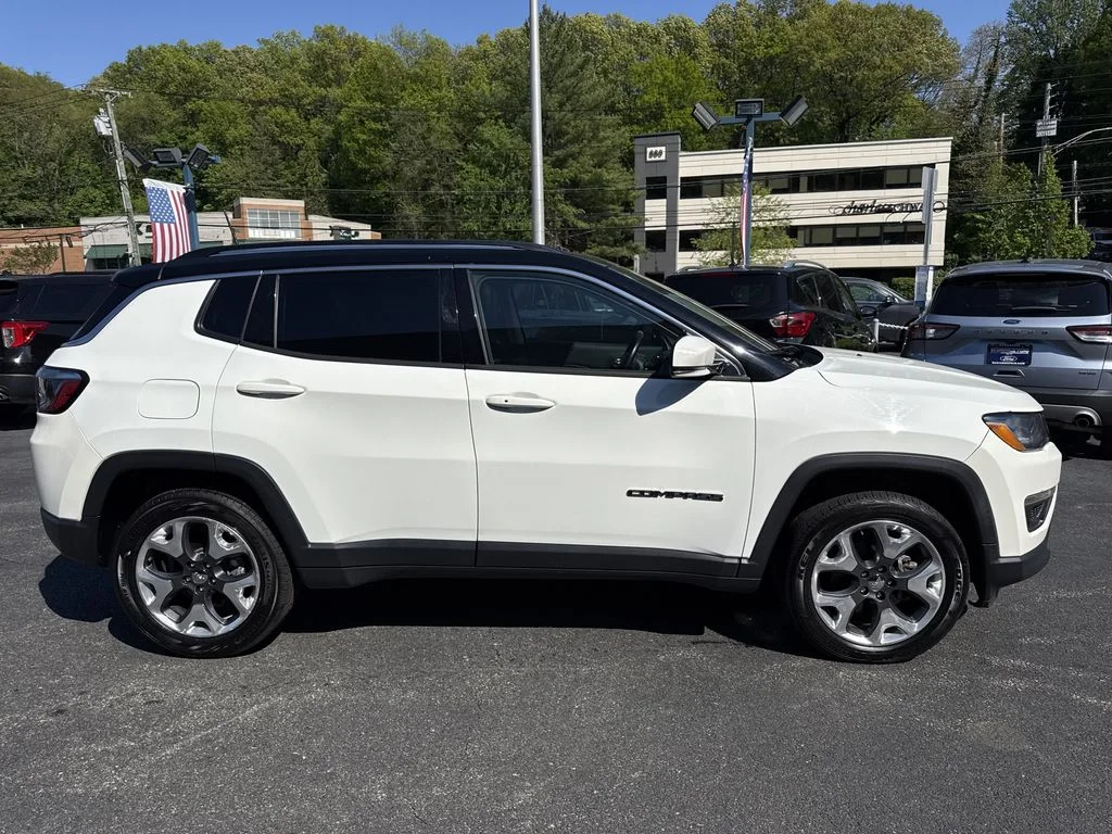 Used 2020 White Clearcoat Jeep Limited image 3
