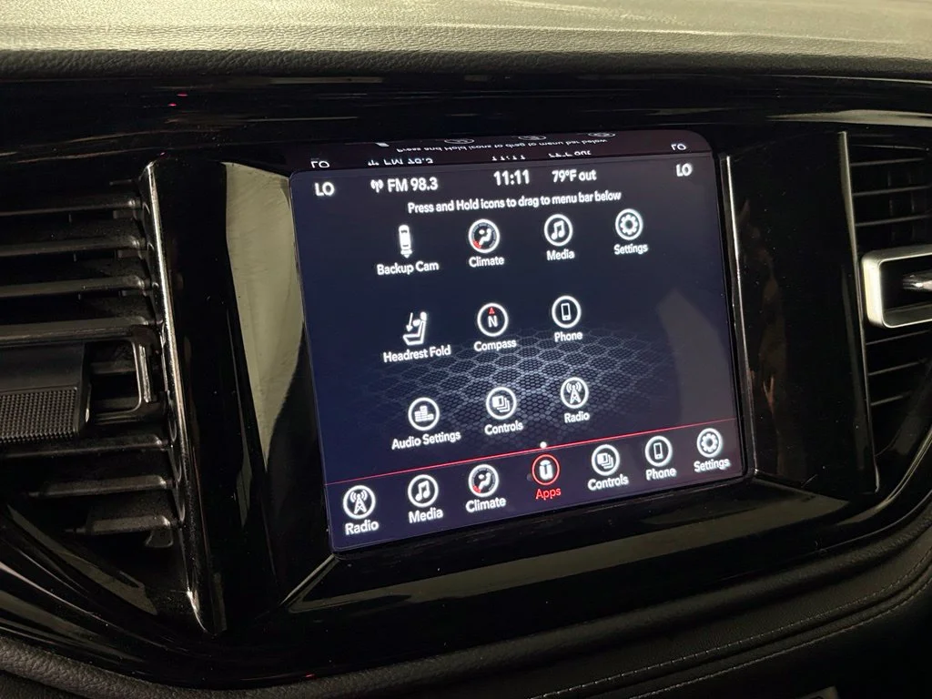 Used 2022 Gray Dodge SXT image 21